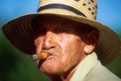 Fumatore di sigaro, Cuba anni novanta